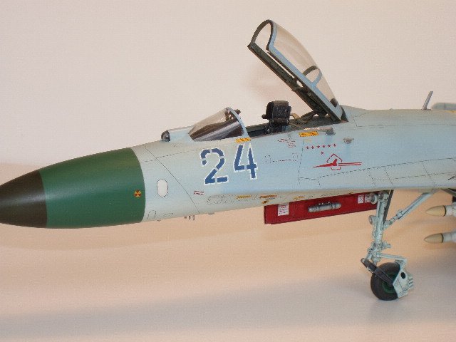 1/48 Academy Su-27 by Chip Jean 1/48 Academy Su-27 by Chip Jean
