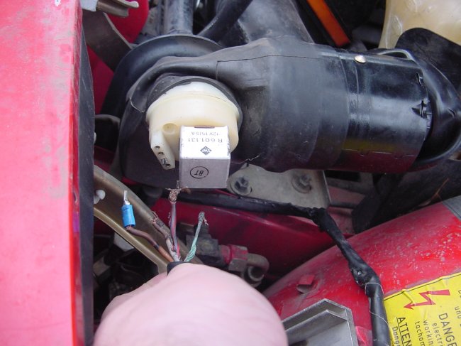 924Board.org :: View topic - Headlight wiring harness question.....